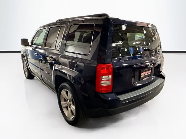 Used 2014 Jeep Patriot Latitude FWD image 8