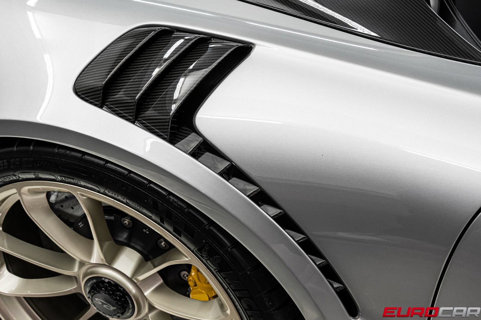 Used 2019 Porsche 911 GT2 RS RWD image 18