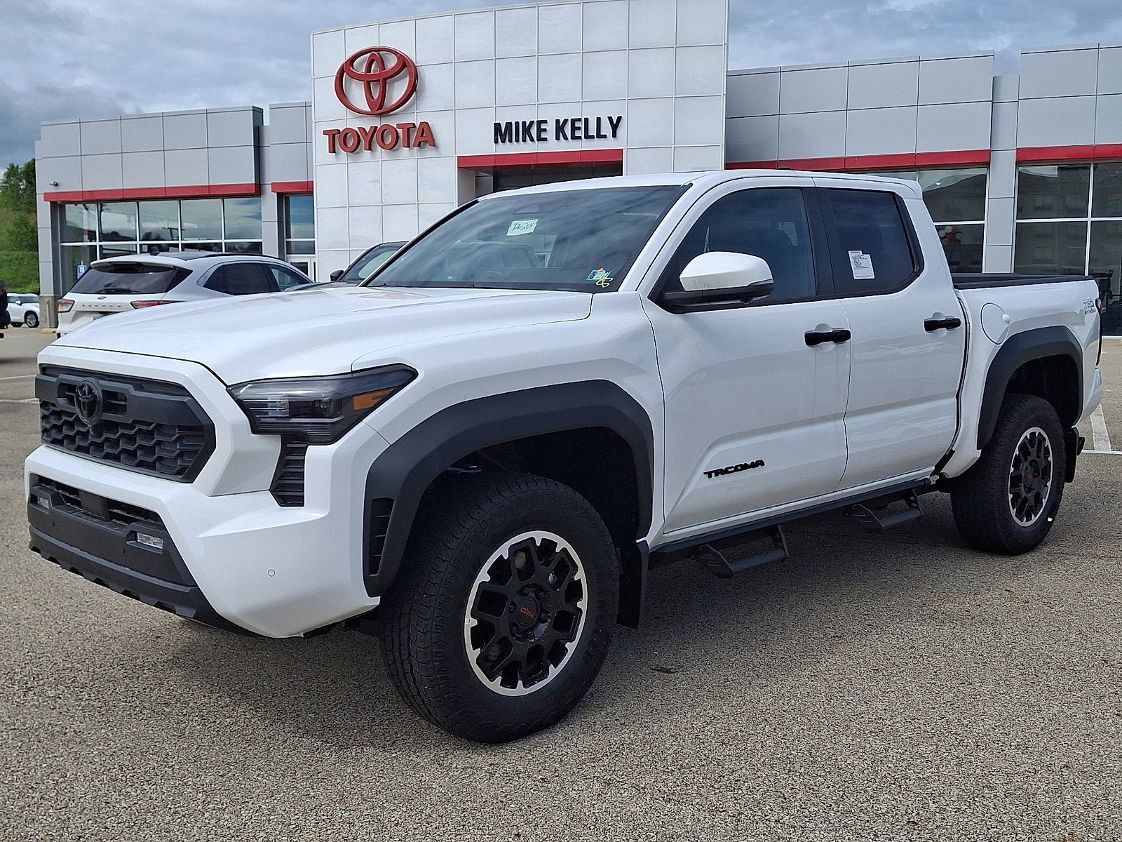 New 2026 Toyota Tacoma TRD Off-Road AWD/4WD image 2