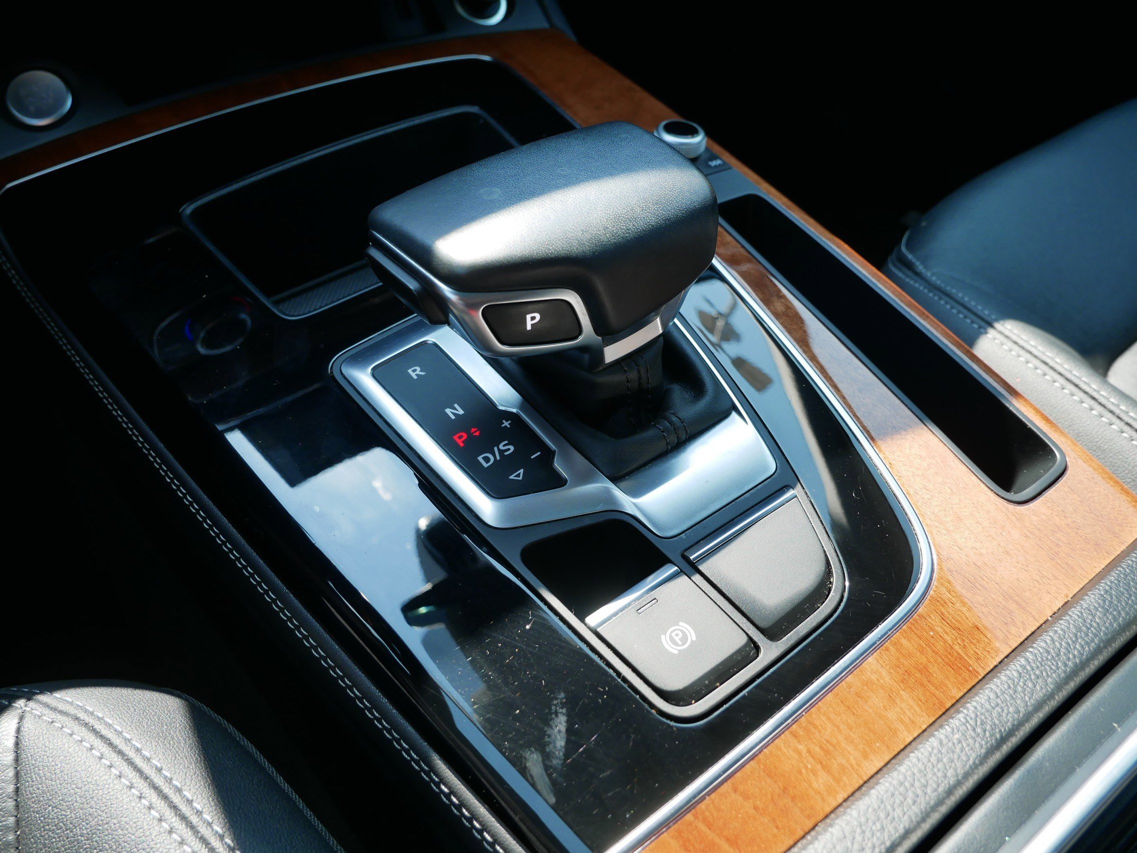 Used 2022 Audi Q5 2.0T Premium Plus w/ Premium Plus Package image 33