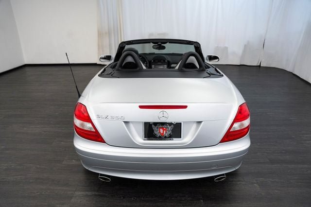 Used 2006 Mercedes-Benz SLK 350 image 15