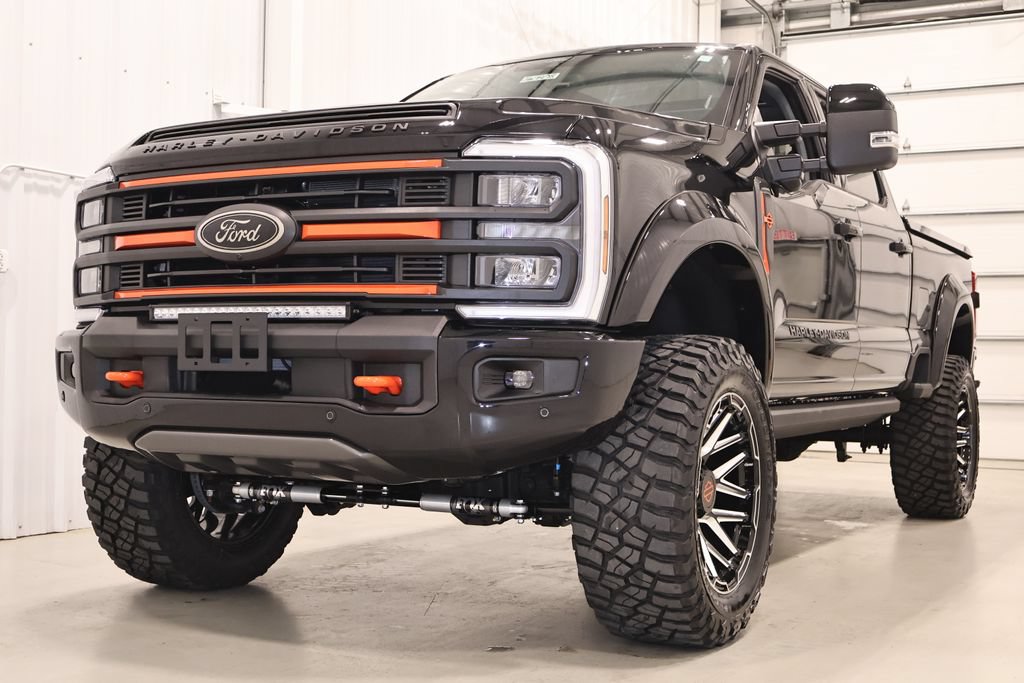 New 2026 Ford F250 Lariat w/ Black Appearance Package AWD/4WD image 5