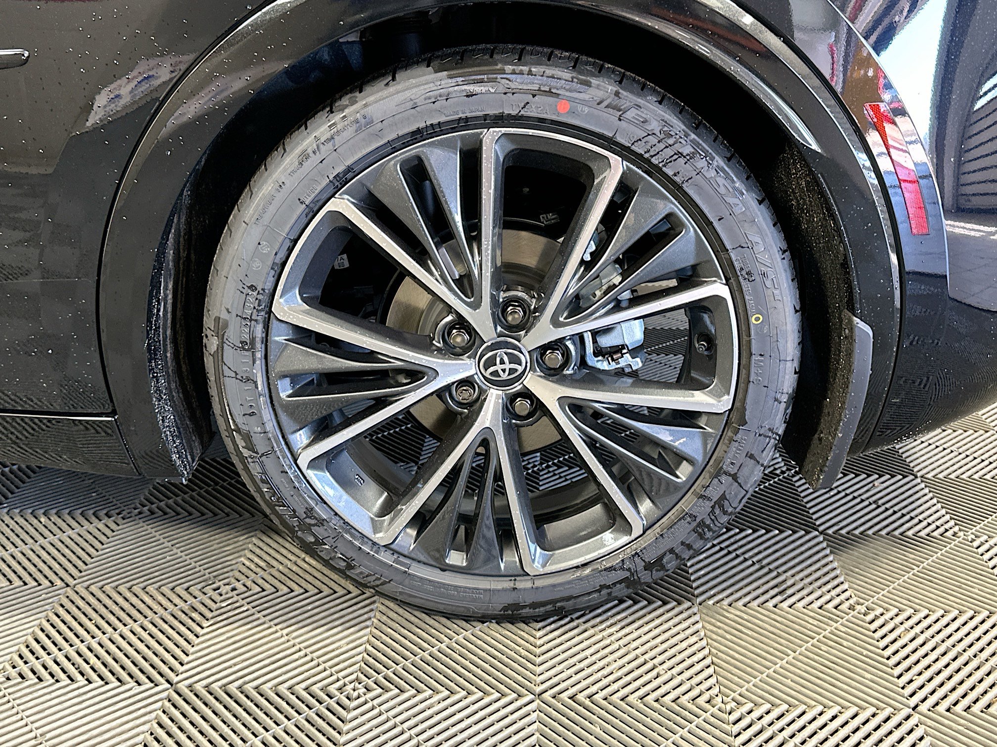 New 2026 Toyota Prius XLE image 11