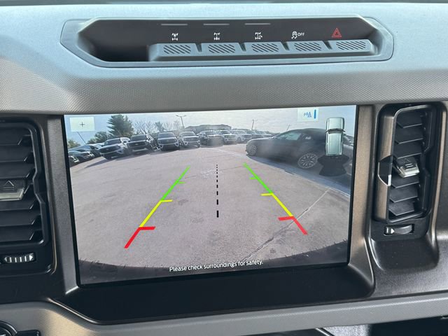 Used 2023 Ford Bronco Everglades image 26