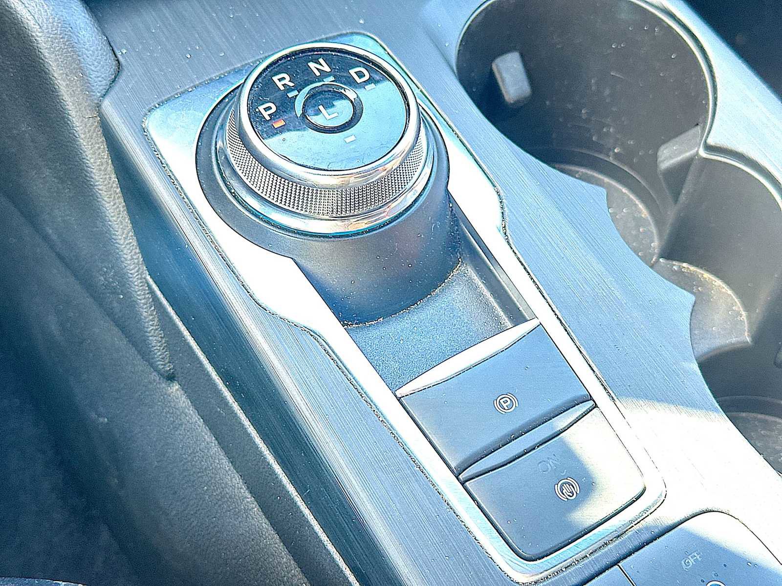 Used 2024 Ford Escape ST-Line image 20