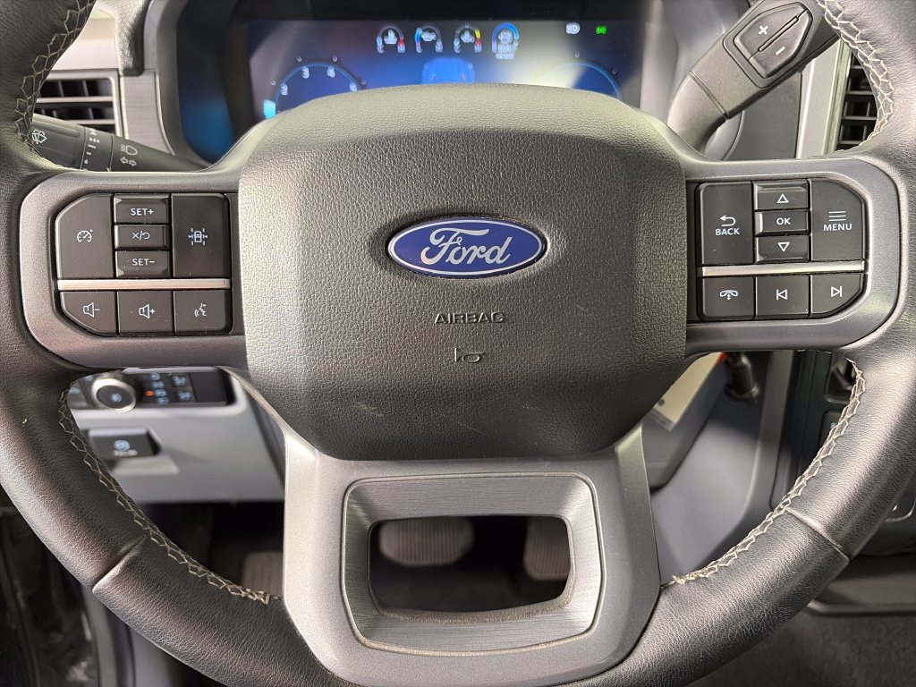Used 2025 Ford F150 XLT w/ Equipment Group 301A Standard AWD/4WD image 16