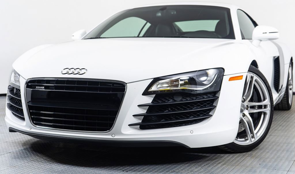 Used 2009 Audi R8 V8