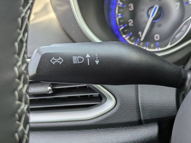 New 2025 Chrysler Voyager LX image 26