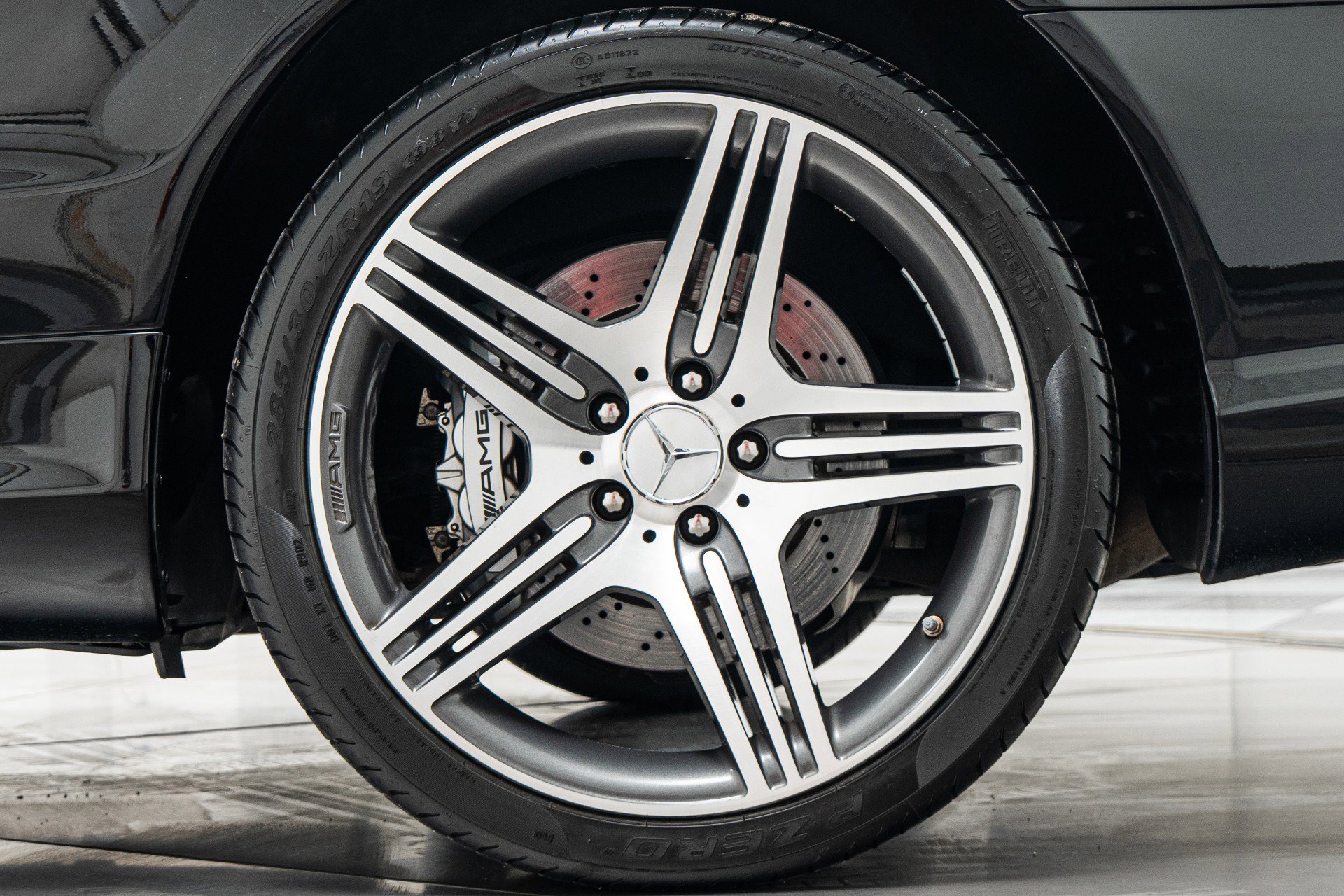 Used 2011 Mercedes-Benz SL 63 AMG image 11