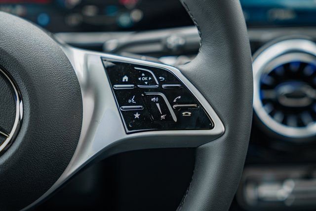 New 2026 Mercedes-Benz GLB 250 4MATIC image 29