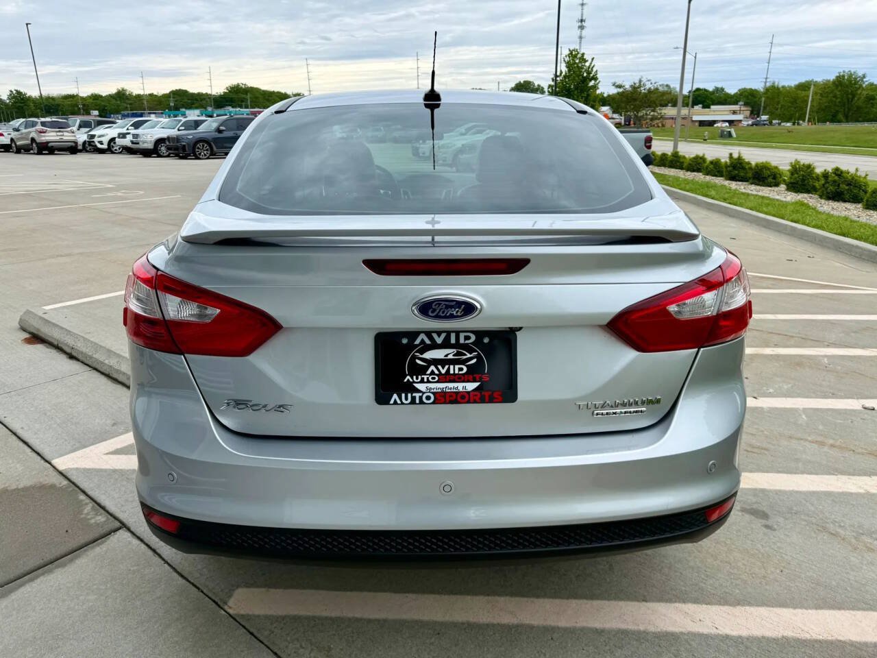 Used 2014 Ford Focus Titanium FWD image 7