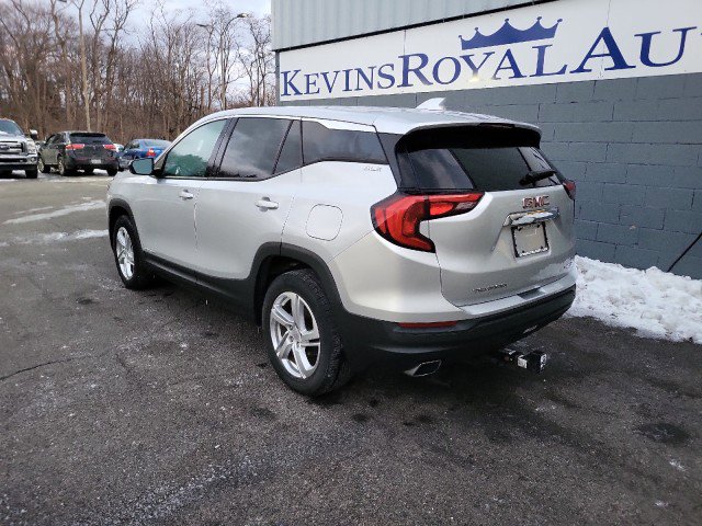 Used 2018 GMC Terrain SLE image 8