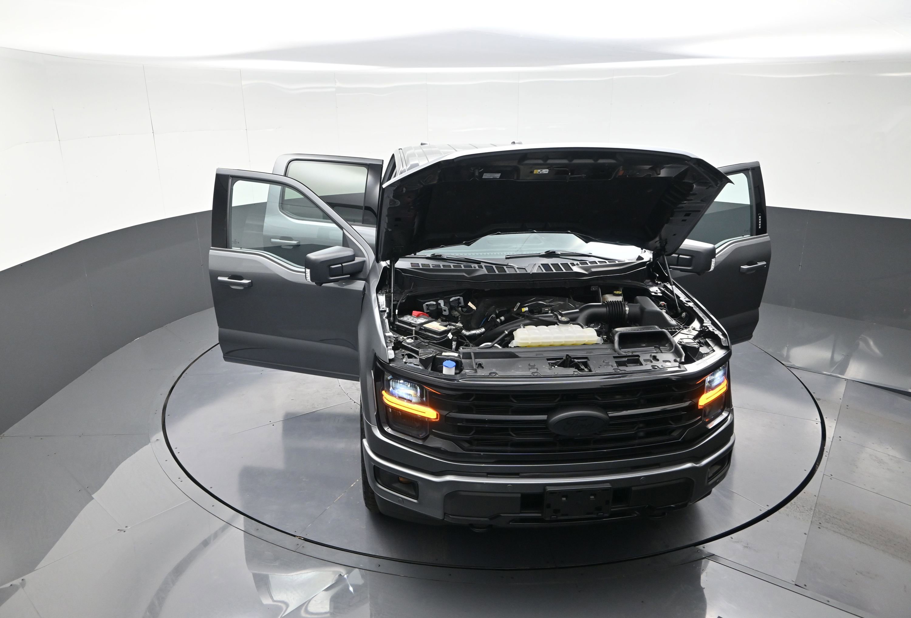 Used 2024 Ford F150 XLT w/ Equipment Group 302A MID image 12