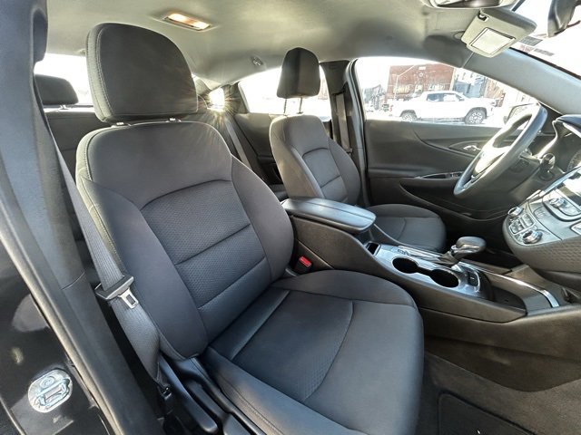 Used 2023 Chevrolet Malibu LT image 21
