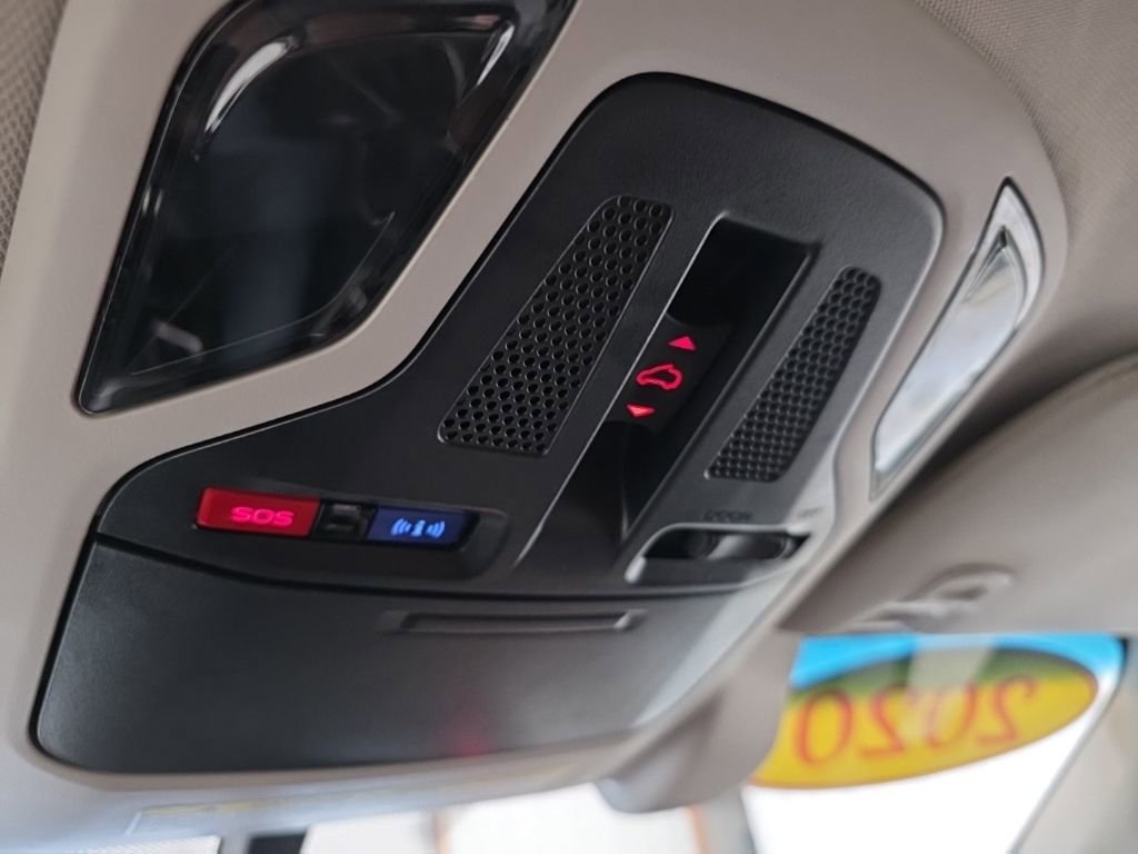 Used 2020 Subaru Outback Touring XT image 21