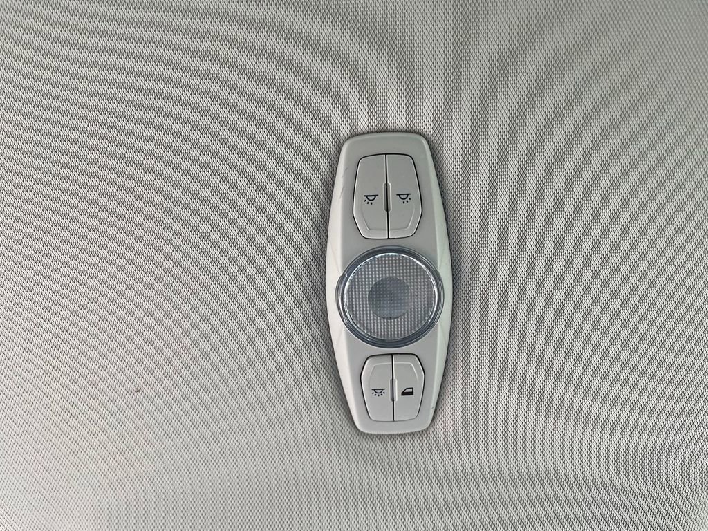 Used 2016 Ford C-MAX SE image 23