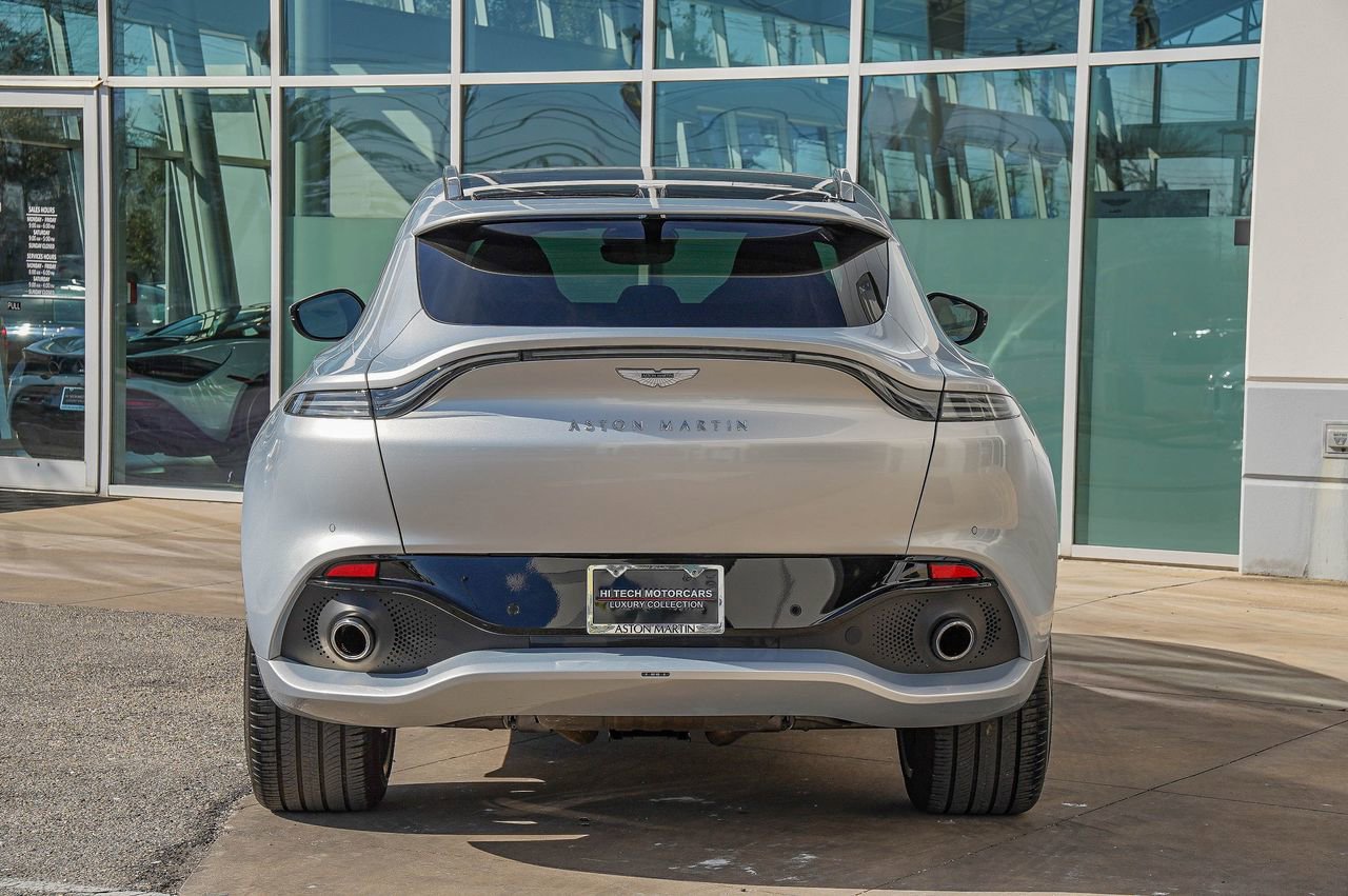 Used 2022 Aston Martin DBX image 17