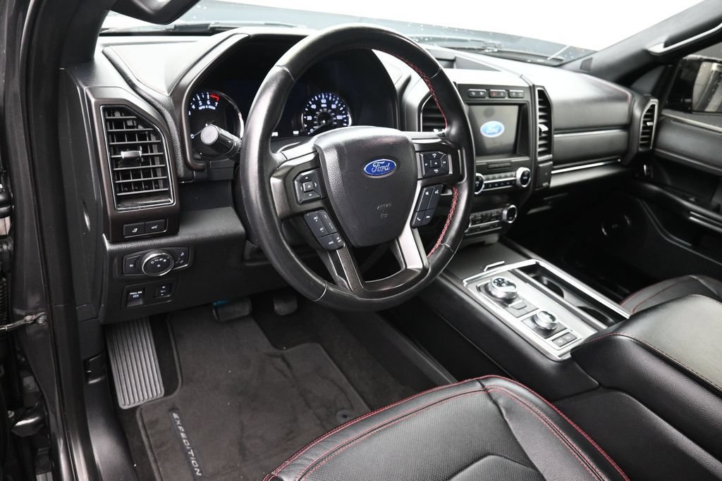 Used 2019 Ford Expedition Limited w/ Equipment Group 303A AWD/4WD image 21