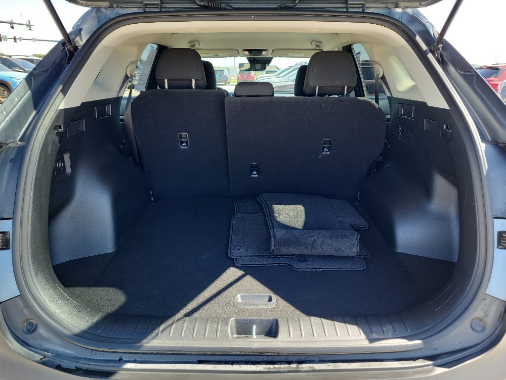 Used 2023 Kia Sportage LX image 7