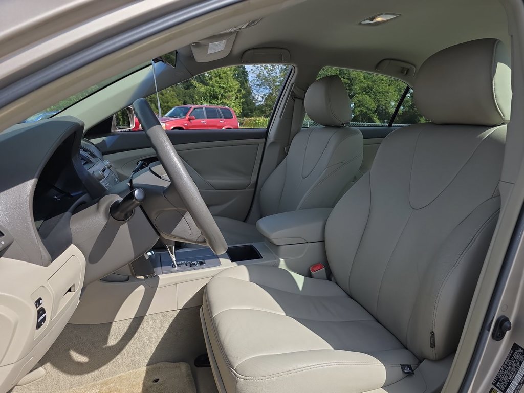 Used 2007 Toyota Camry LE FWD image 15