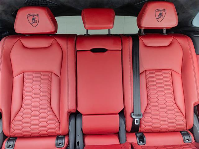 Used 2020 Lamborghini Urus AWD/4WD image 34