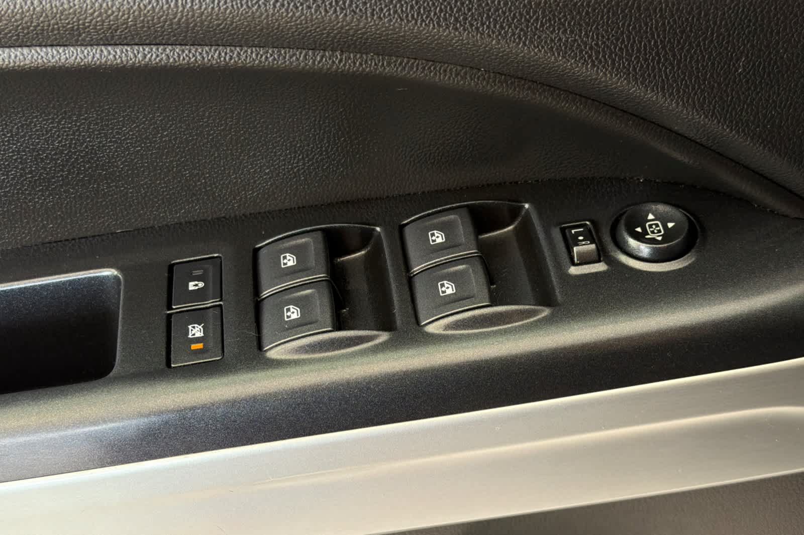 Used 2021 Chevrolet Colorado LT w/ LT Convenience Package RWD image 13