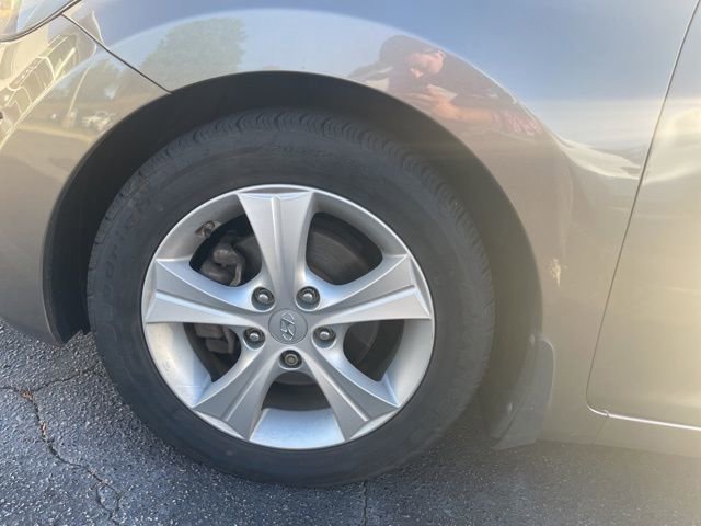 Used 2016 Hyundai Elantra Value Edition FWD image 9