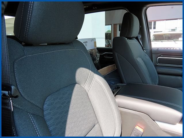 New 2026 RAM 1500 Big Horn AWD/4WD image 11