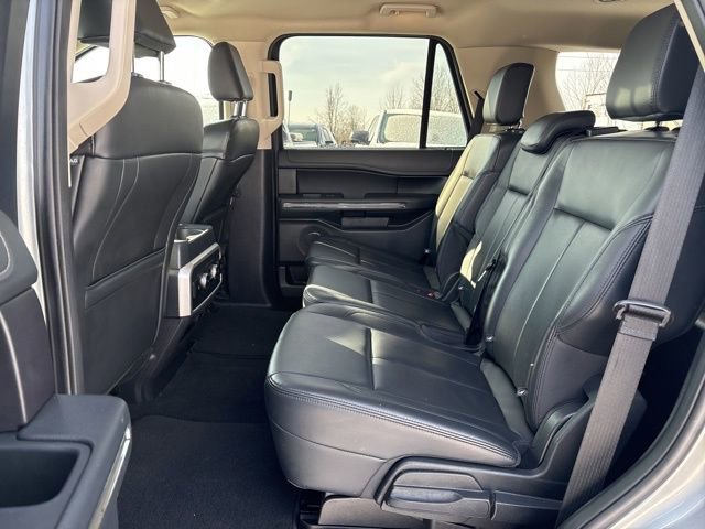 Used 2024 Ford Expedition XLT image 20