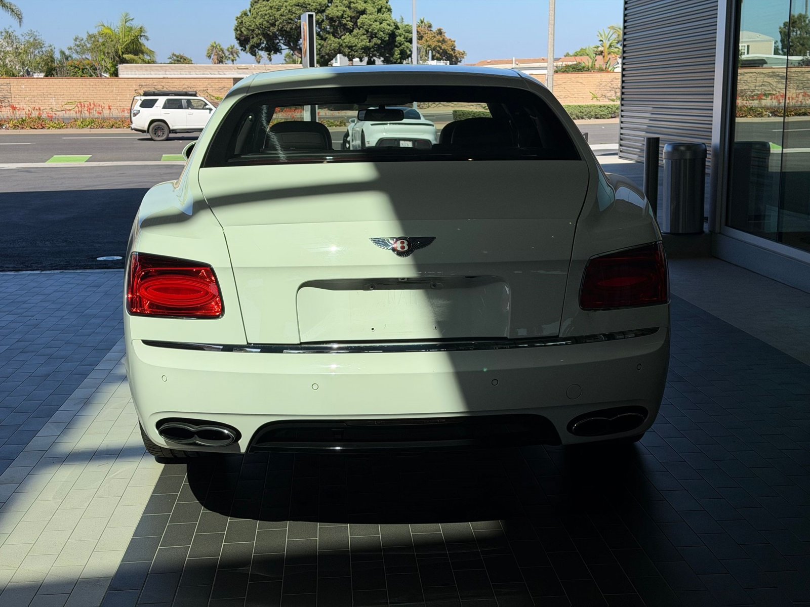 Certified 2018 Bentley Flying Spur S V8 AWD/4WD image 5