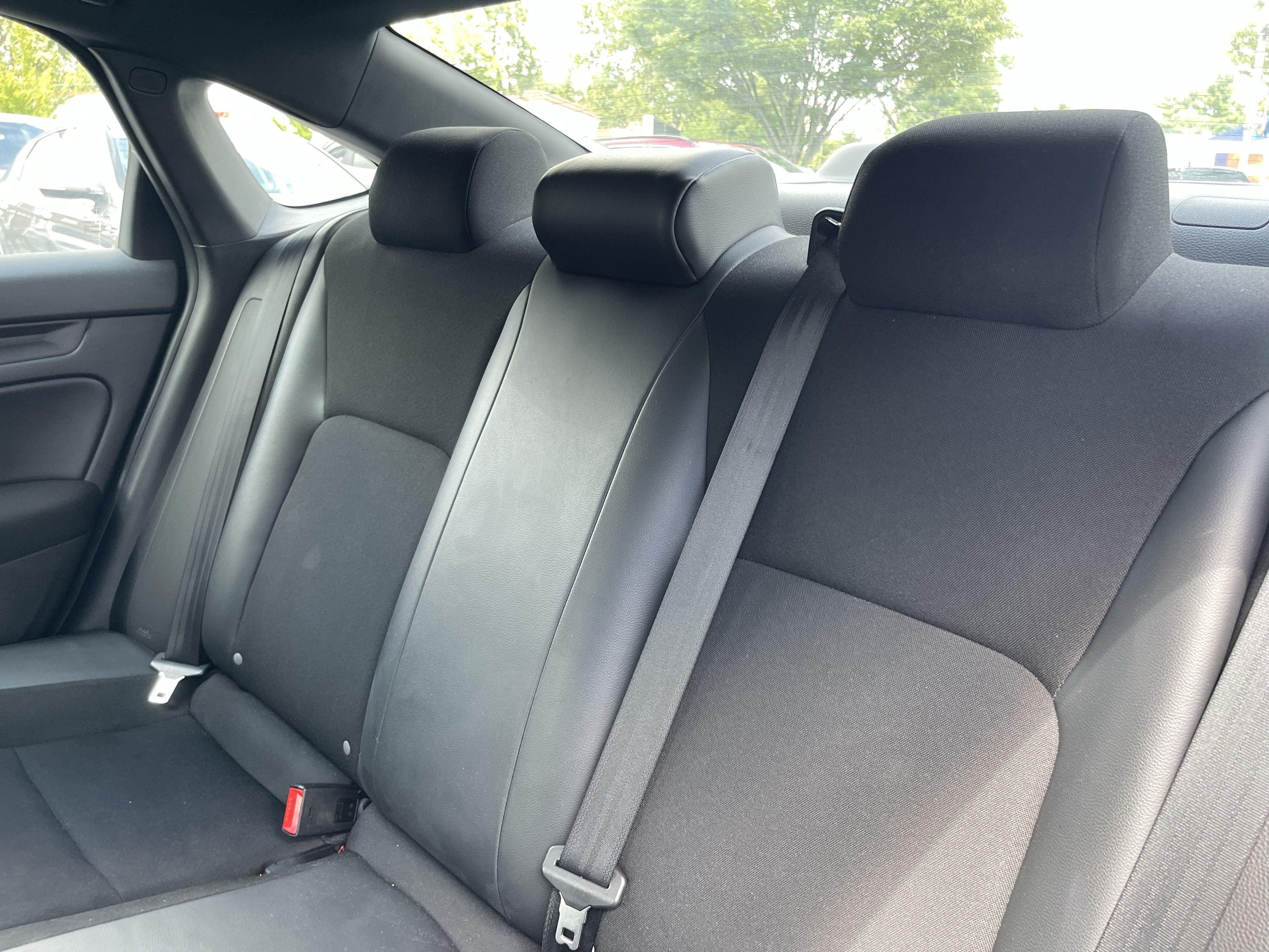 Used 2022 Honda Civic Sport image 10