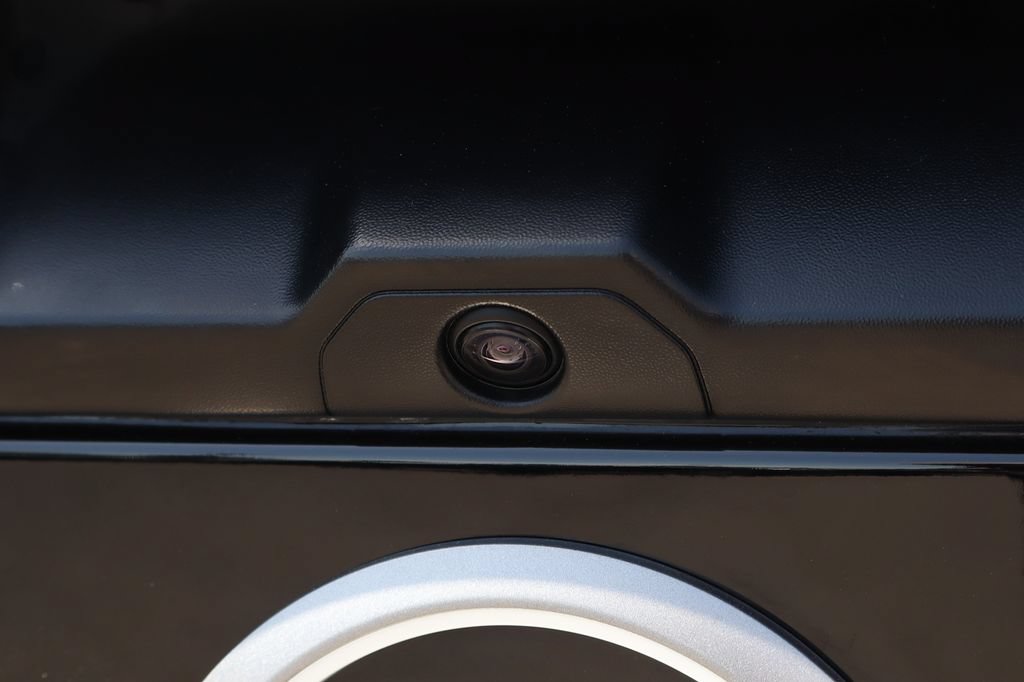 Used 2025 Nissan Frontier S RWD image 47