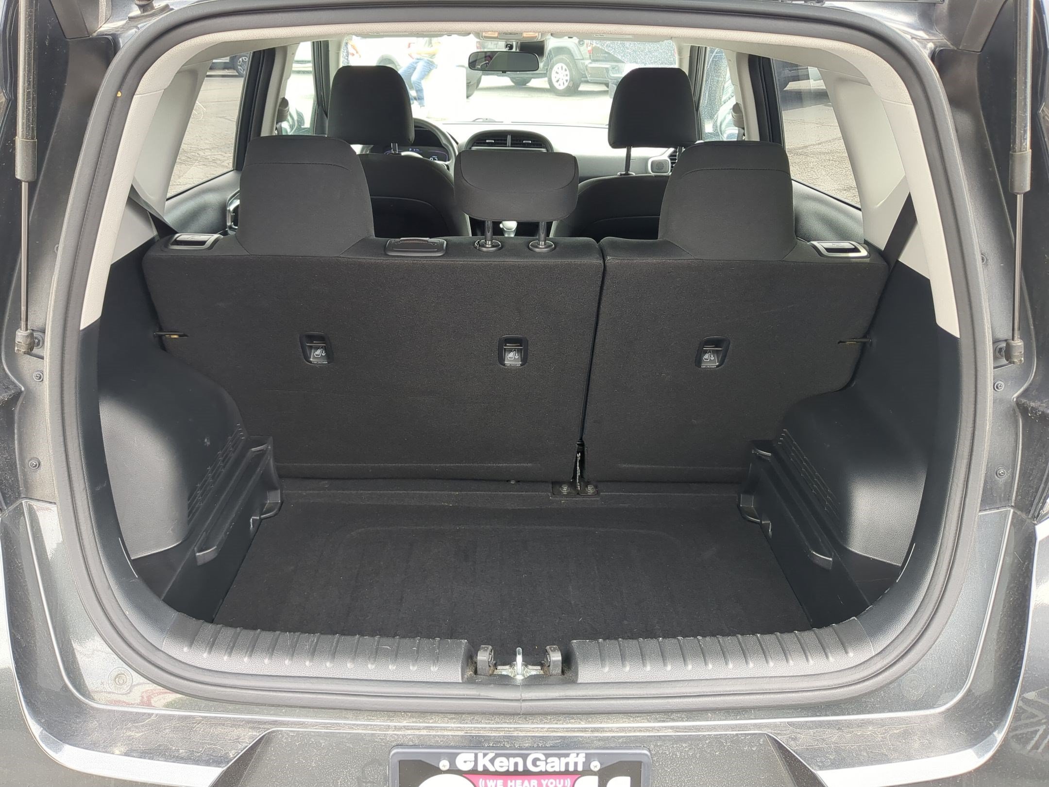 Used 2023 Kia Soul LX w/ Option Group 015 FWD image 29