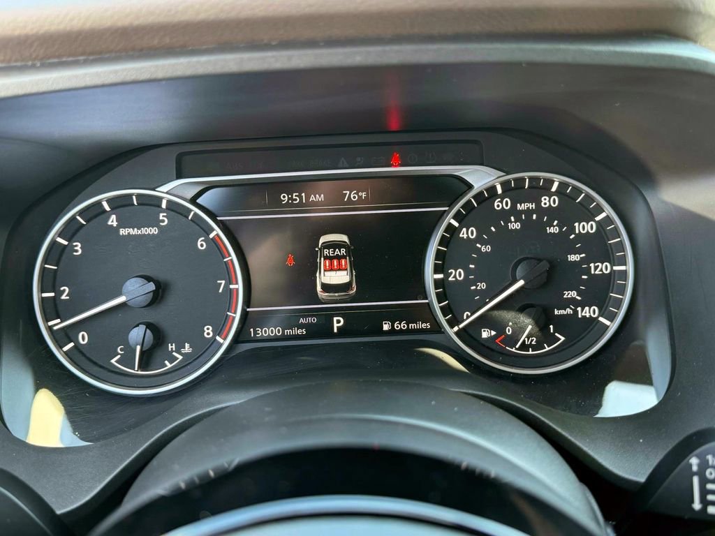 Used 2023 Nissan Rogue SV image 27