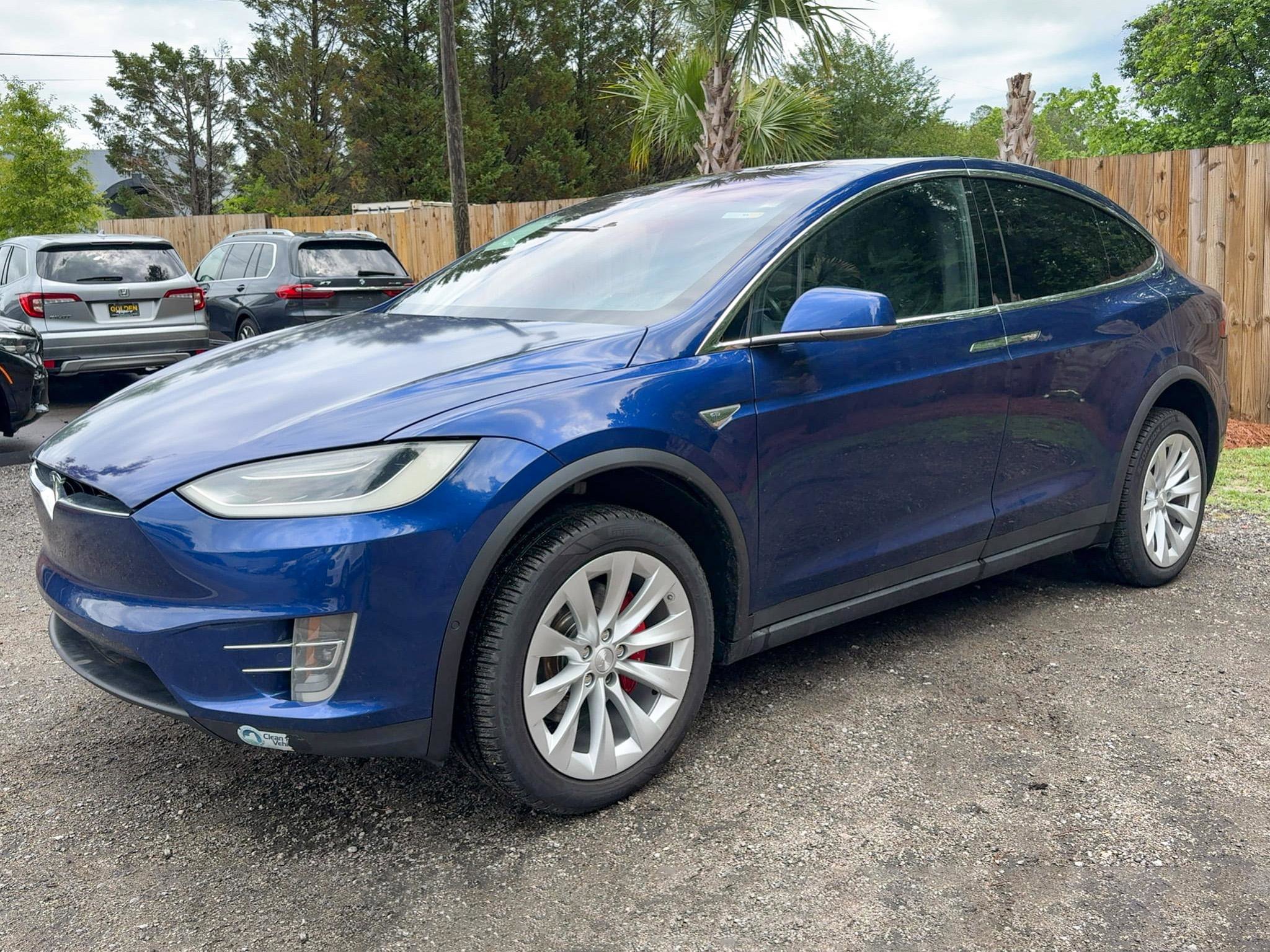 Used 2016 Tesla Model X Performance AWD/4WD image 4