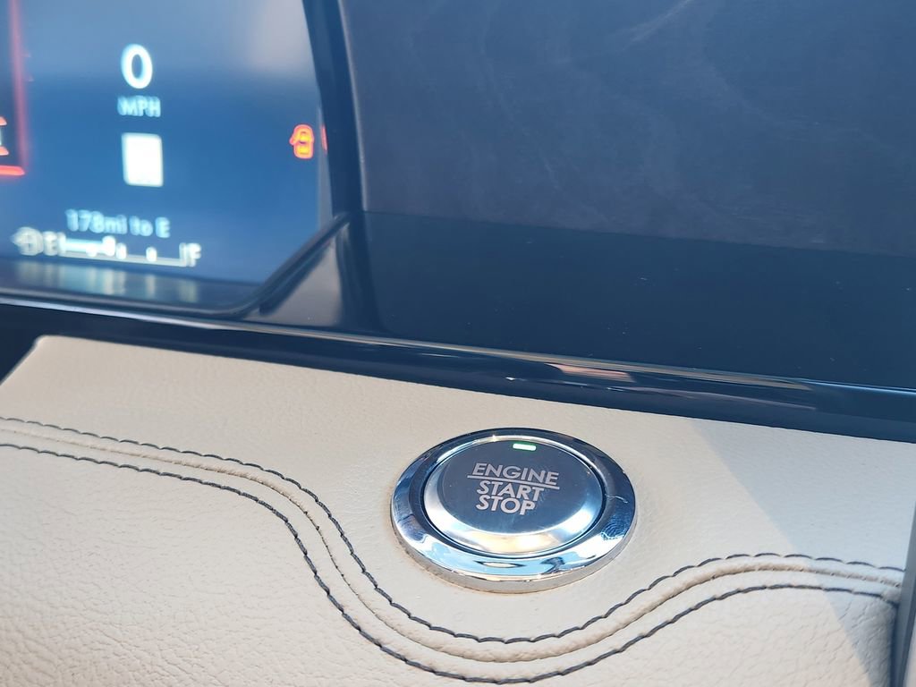 Used 2024 Lincoln Navigator L Reserve image 32