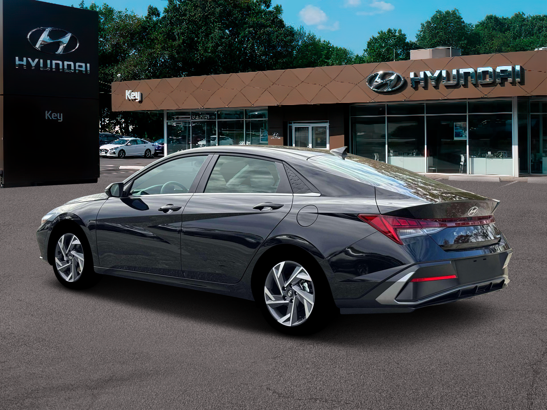 New 2026 Hyundai Elantra Limited FWD image 4