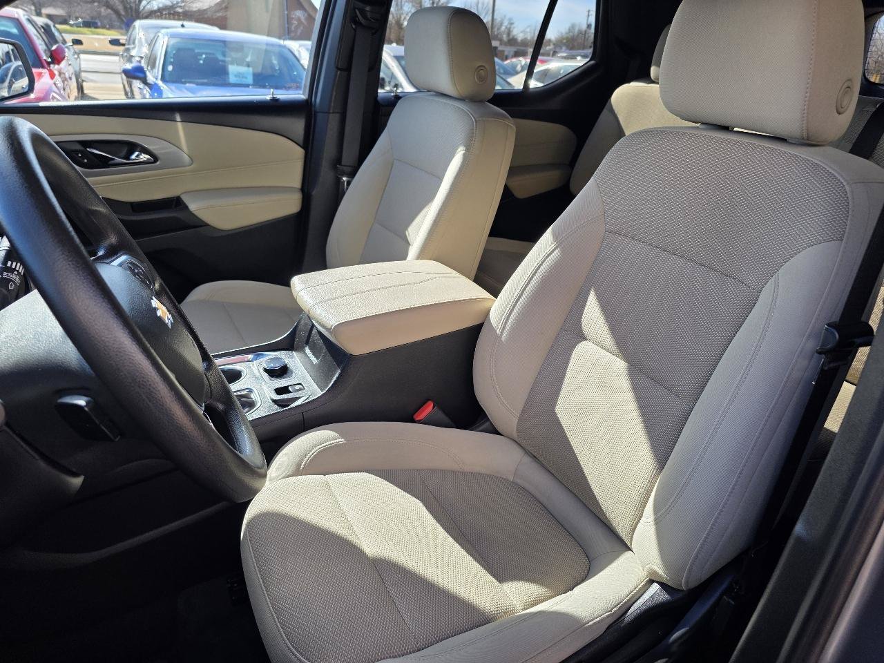 Used 2023 Chevrolet Traverse LS w/ Safety Package AWD/4WD image 13