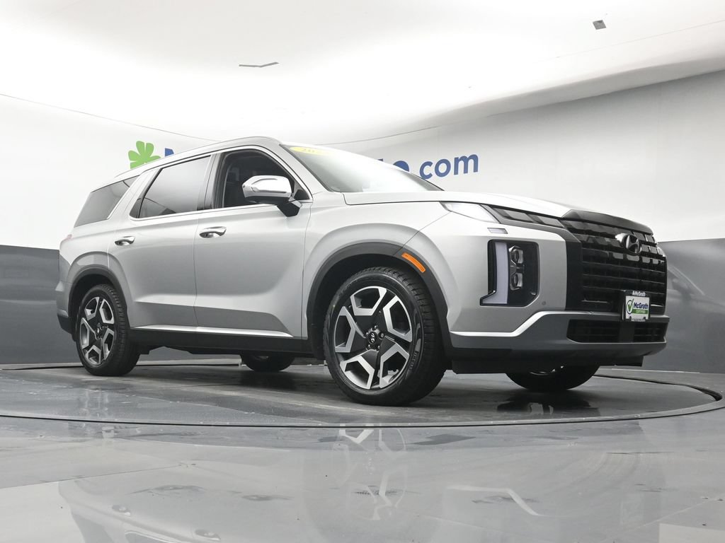 Used 2023 Hyundai Palisade Limited w/ Cargo Package AWD/4WD image 32