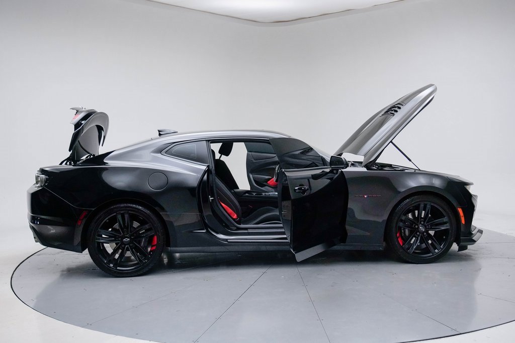 Used 2022 Chevrolet Camaro SS w/ Redline Edition image 27