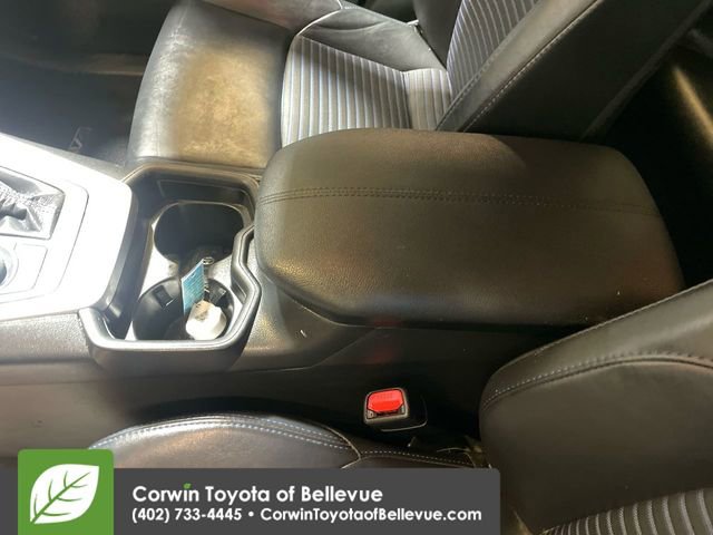 Used 2019 Toyota RAV4 XSE image 18