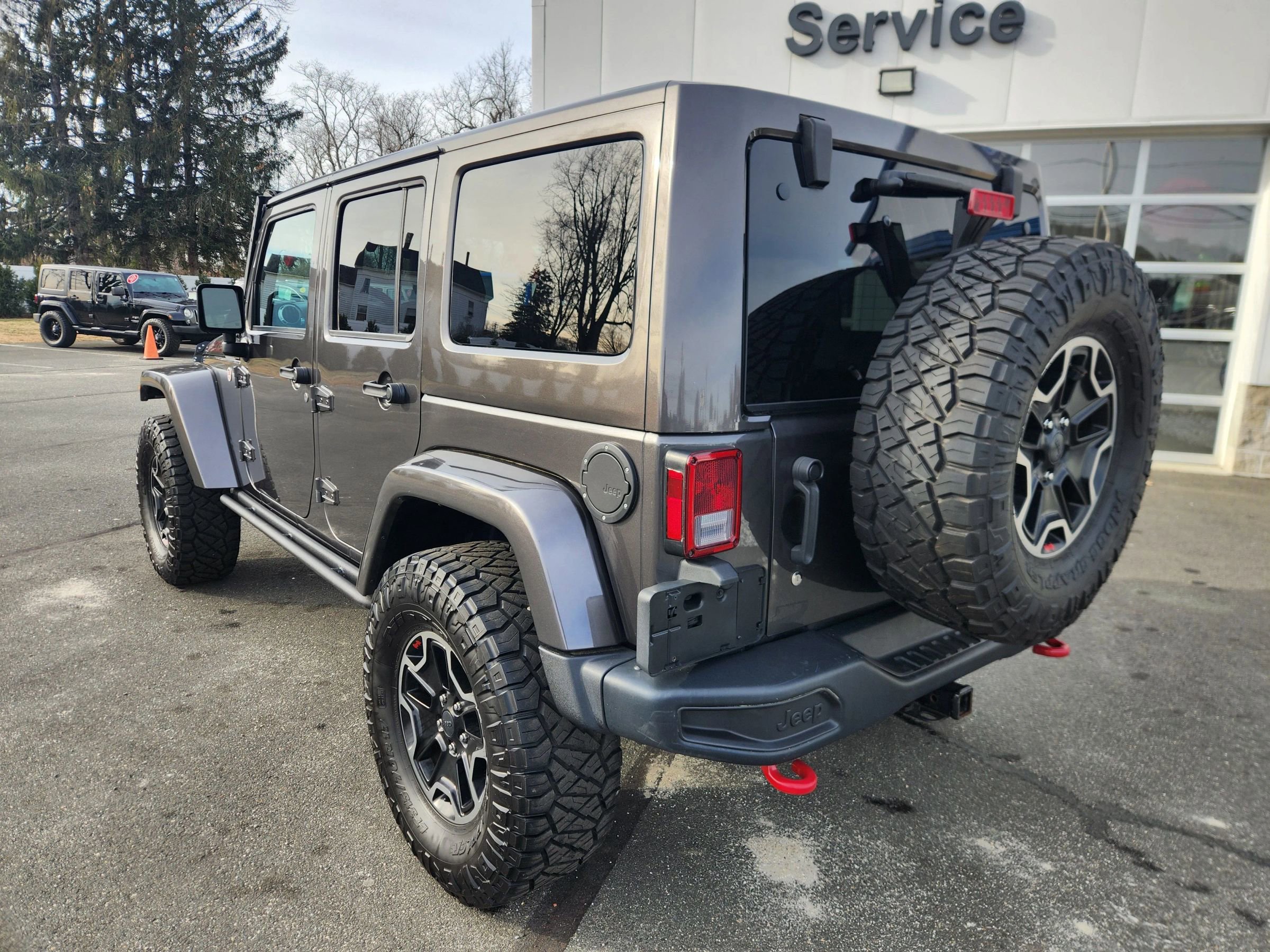 Used 2016 Jeep Wrangler Unlimited Rubicon image 11