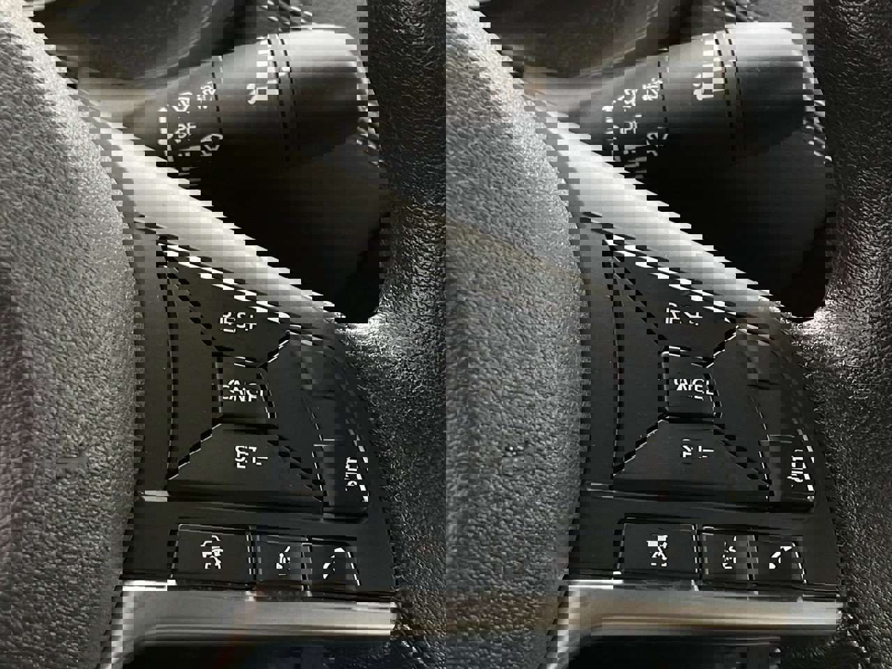 Used 2024 Nissan Sentra SV image 23