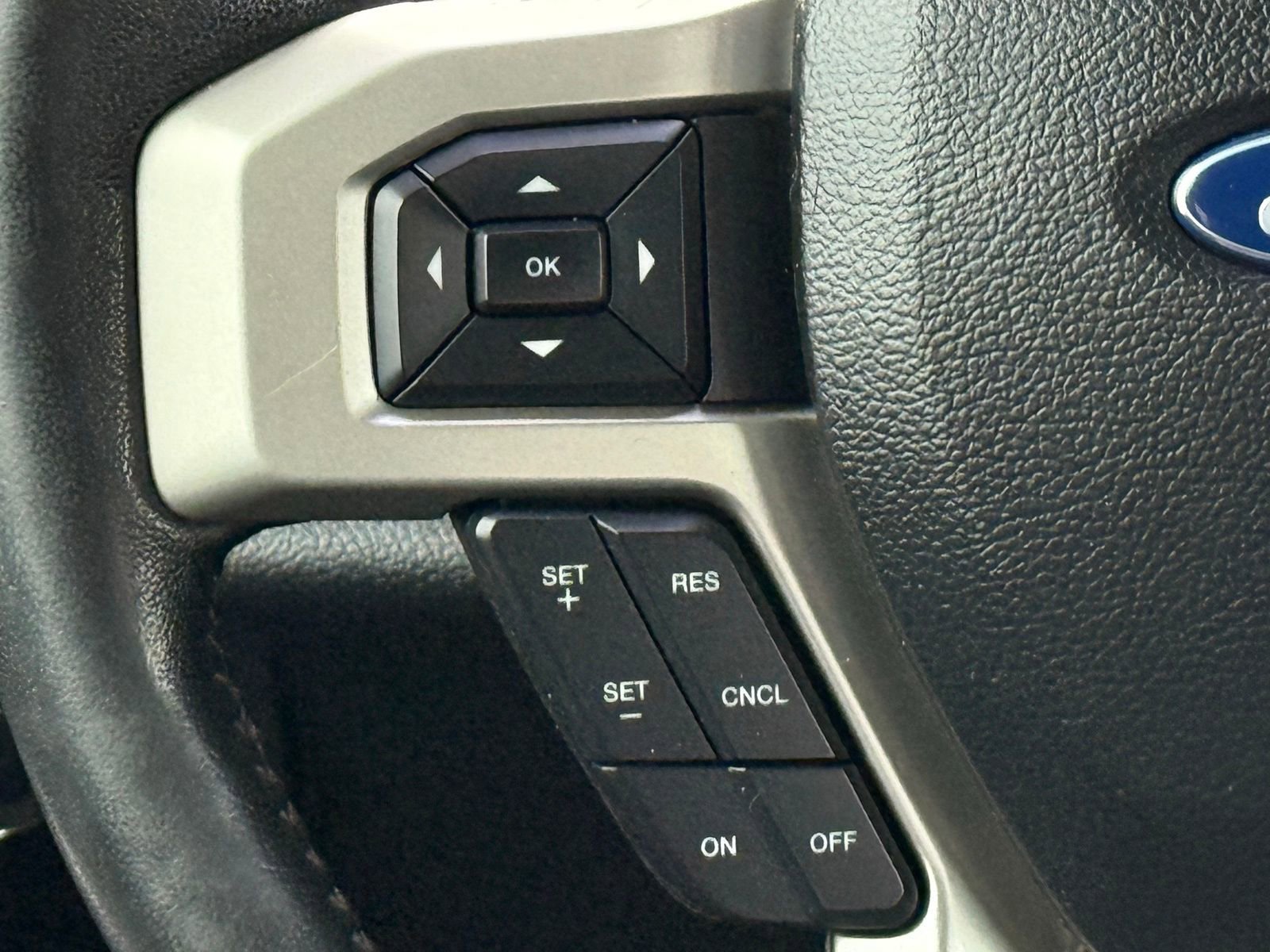 Used 2019 Ford F250 Lariat w/ Lariat Ultimate Package image 26