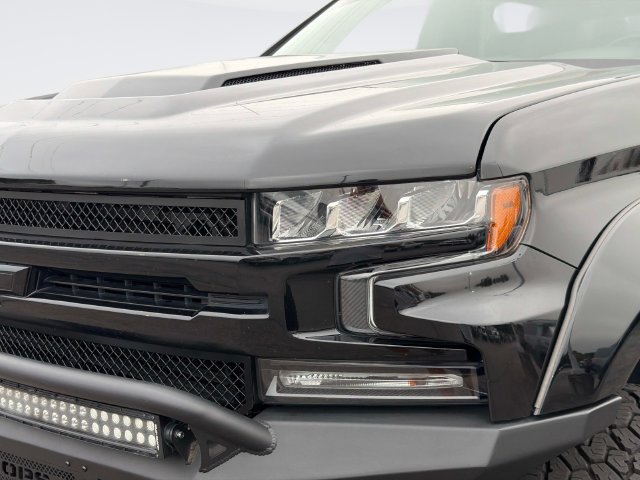 Used 2019 Chevrolet Silverado 1500 LTZ w/ LTZ Plus Package AWD/4WD image 9