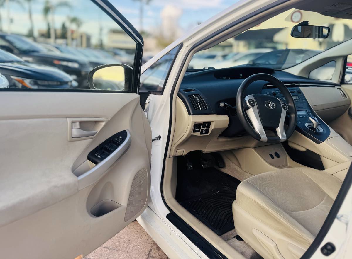 Used 2010 Toyota Prius image 15