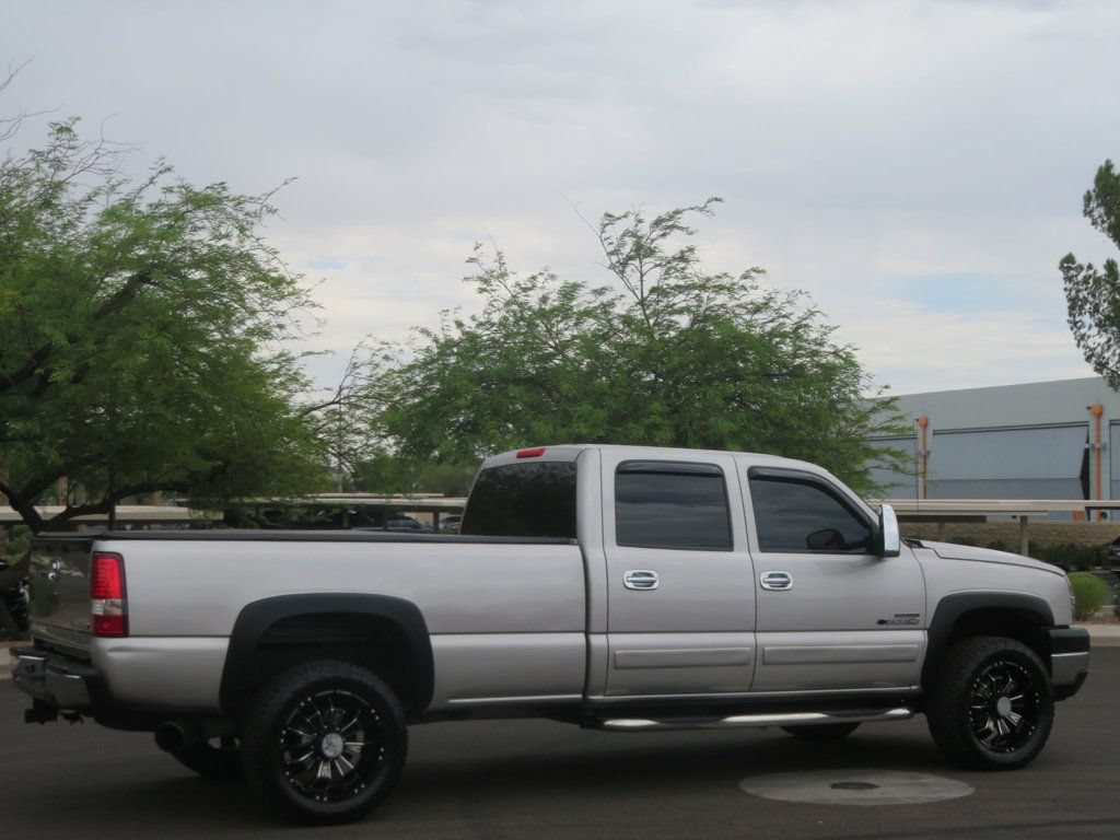 Used 2006 Chevrolet Silverado 2500 2WD Crew Cab image 6