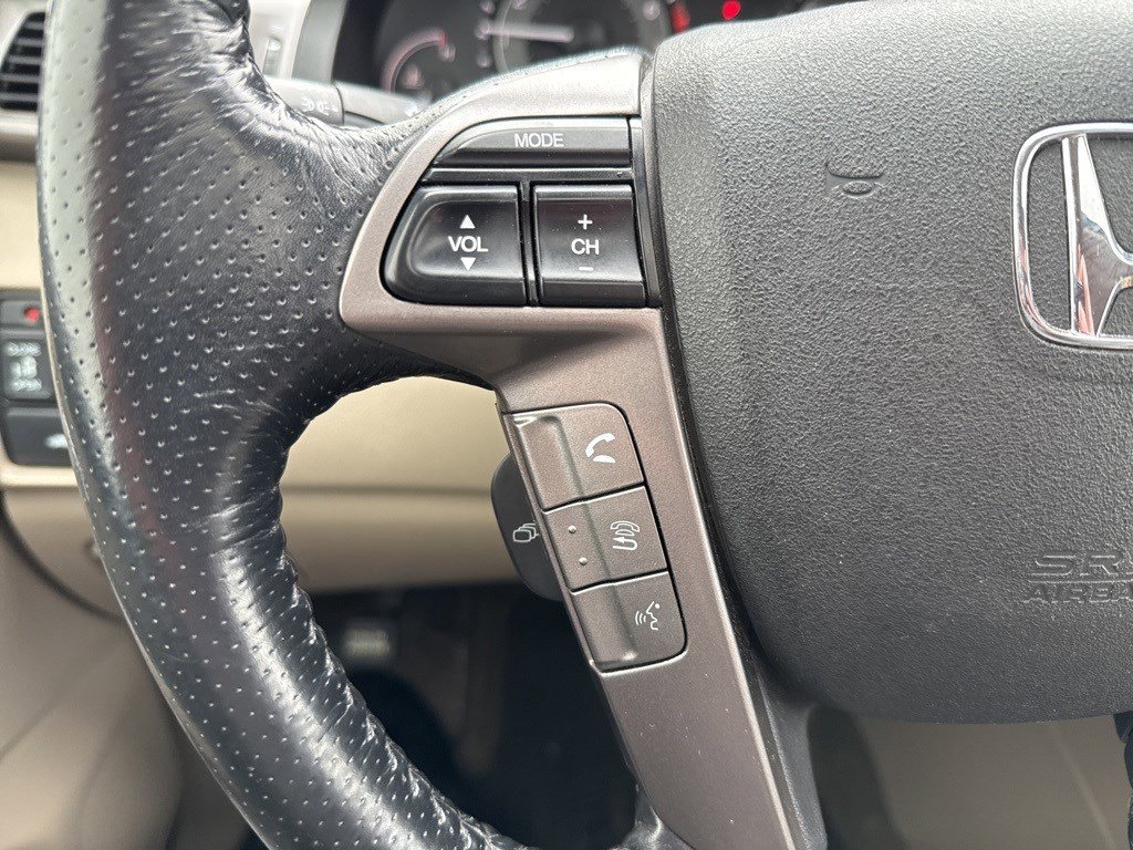 Used 2017 Honda Odyssey EX-L image 12