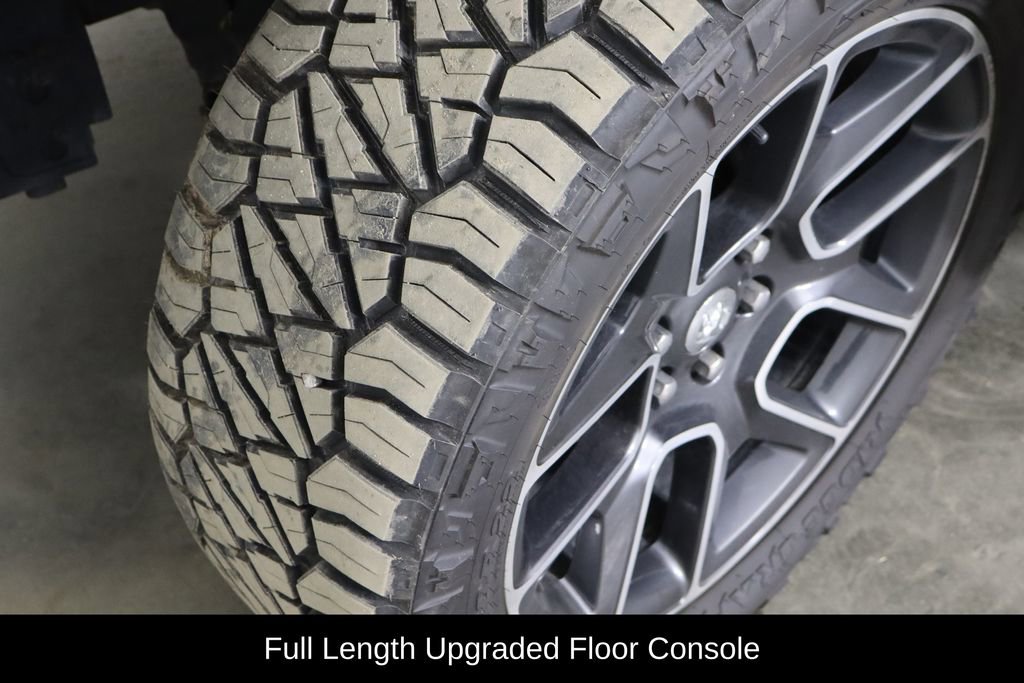 Used 2019 RAM 1500 Laramie image 40