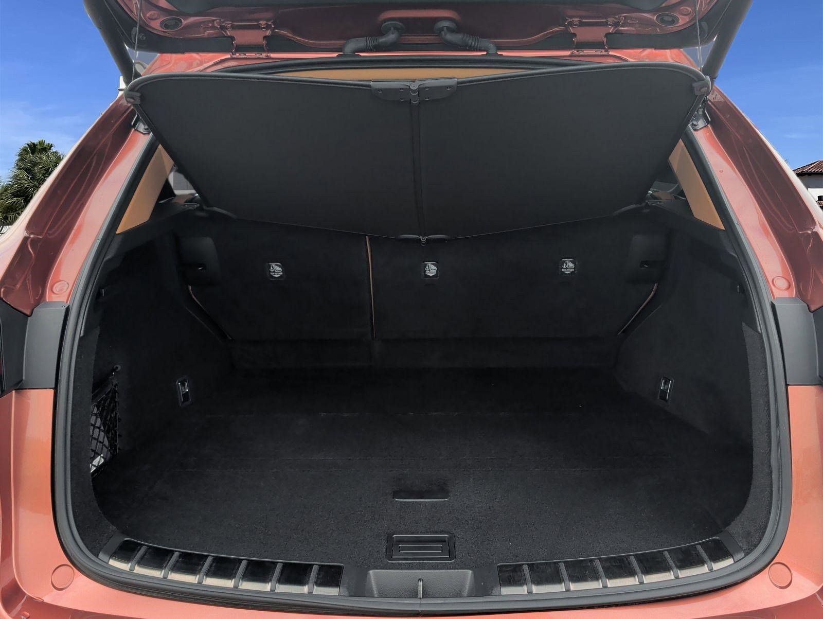 Used 2025 Lexus NX 250 FWD w/ Premium Package image 27